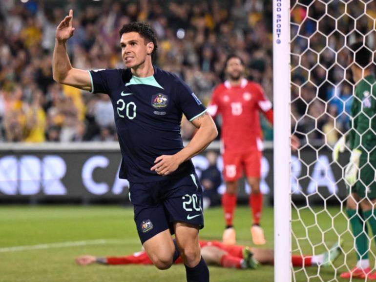 Socceroo John Iredale has sealed a switch from the German lower divisions to the Danish top flight. (Lukas Coch/AAP PHOTOS)