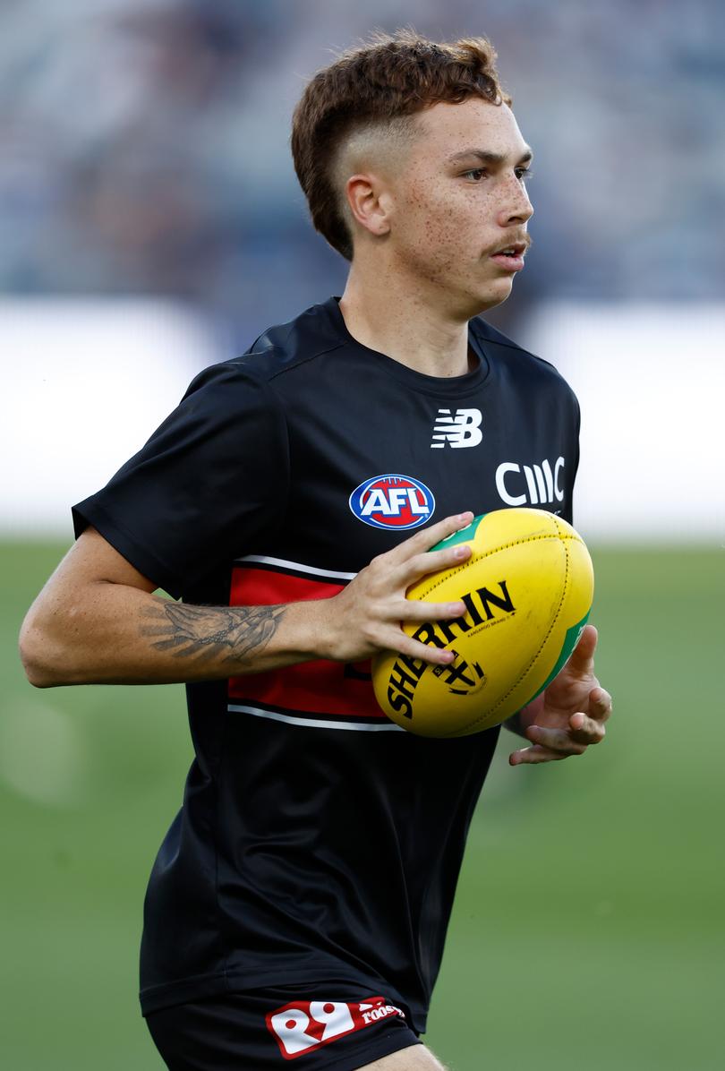 GEELONG, AUSTRALIA - MARCH 16: Lance Collard of the Saints warms up during the 2024 AFL Round 01 match between the Geelong Cats and the St Kilda Saints at GMHBA Stadium on March 16, 2024 in Geelong, Australia. (Photo by Michael Willson/AFL Photos)