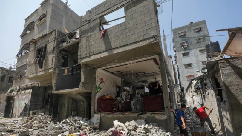 Hamas has accused Israel of stepping up attacks in the Gaza Strip to try to derail truce efforts.