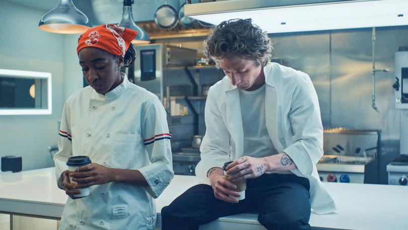 THE BEAR  Tomorrow  Season 3, Episode 1 (Airs Thursday, June 27th)  Pictured: (l-r) Jeremy Allen White as Carmen Carmy Berzatto, Ayo Edebiri as Sydney Adamu. CR: FX.