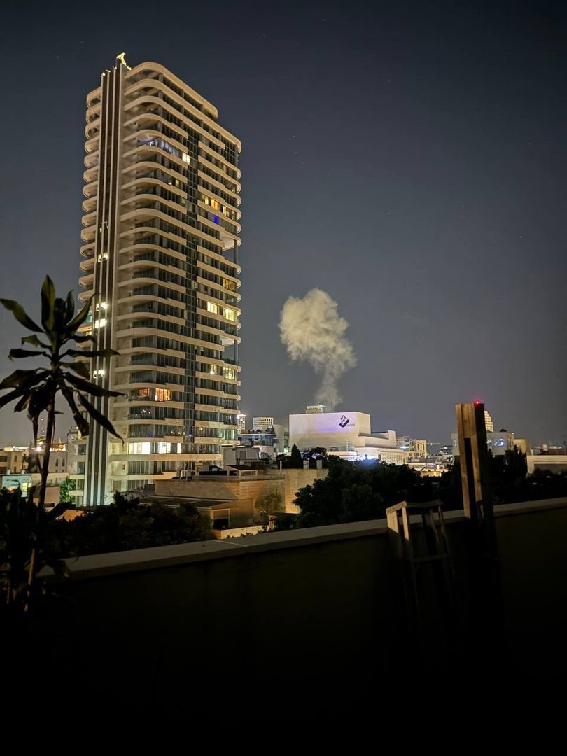 A drone attack has been carried out near the US consulate in downtown Tel Aviv.