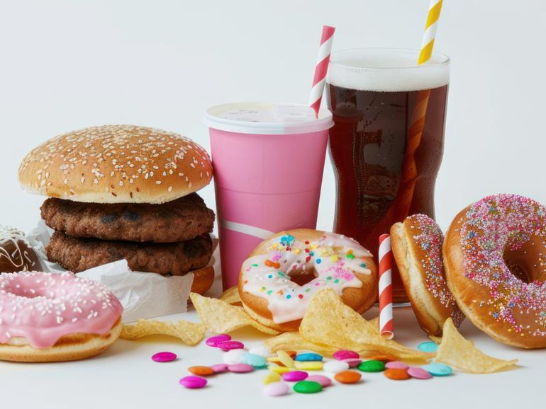 Eating ultra-processed foods often can lead to a higher risk of developing health conditions like dementia, type 2 diabetes and heart disease, according to doctors in the American Medical Association.