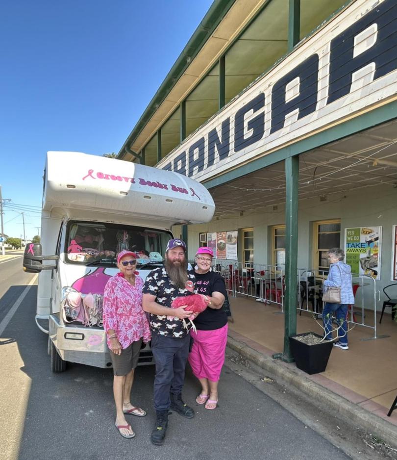 Ben's Chicken Racing at the Royal Carrangarra Hotel in Tambo is booming.