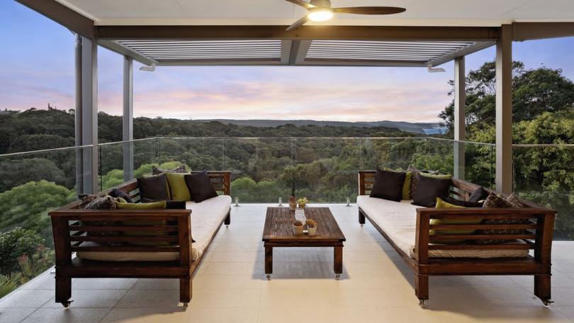 The property overlooks the Glenrock State Conservation Area.