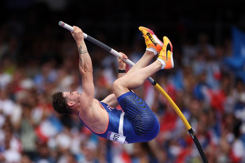 PARIS, FRANCE - AUGUST 03: Anthony Ammirati of Team France competes during the Men's Pole Vault Qualification on day eight of the Olympic Games Paris 2024 at Stade de France on August 03, 2024 in Paris, France. (Photo by Michael Steele/Getty Images)