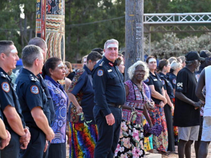 Northern Territory Police Commissioner Michael Murphy (centre)