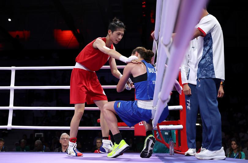 PARIS, FRANCE - AUGUST 04: Yu Ting Lin of Team Chinese Taipei interacts with Svetlana Kamenova Staneva of Team Bulgaria after the Women's 57kg Quarter-final match on day nine of the Olympic Games Paris 2024 at North Paris Arena on August 04, 2024 in Paris, France. (Photo by Richard Pelham/Getty Images)