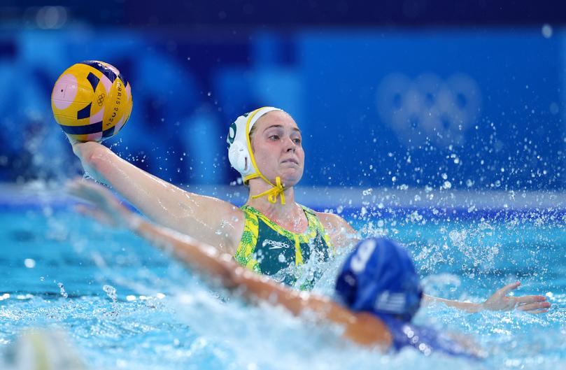 NANTERRE, FRANCE - AUGUST 06: Alice Williams of Team Australia shoots a goal in the Women's Quarterfinal match between Team Australia and Team Greece on day eleven of the Olympic Games Paris 2024 at Paris La Defense Arena on August 06, 2024 in Nanterre, France. (Photo by Adam Pretty/Getty Images)