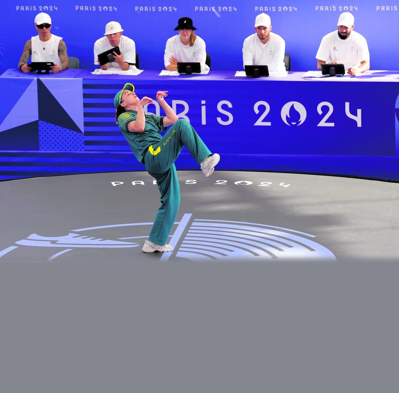 PARIS, FRANCE - AUGUST 09: B-Girl Raygun of Team Australia 
competes during the B-Girls Round Robin - Group B on day fourteen of the Olympic Games Paris 2024 at Place de la Concorde on August 09, 2024 in Paris, France. (Photo by Ezra Shaw/Getty Images)