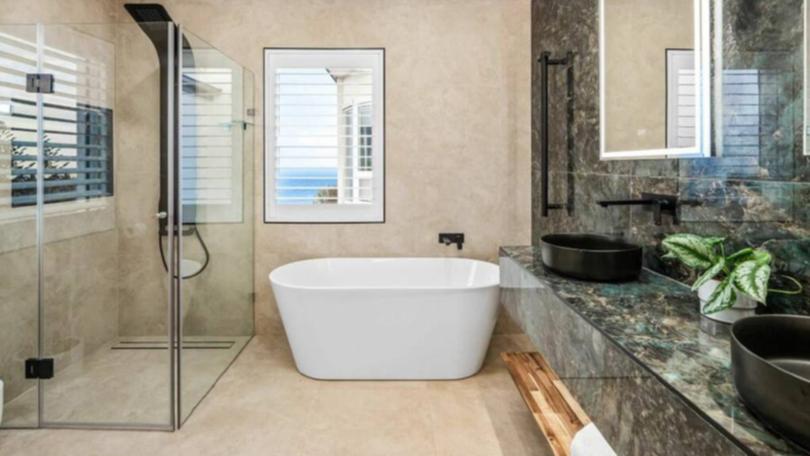 Take in the ocean view from the bath tub.