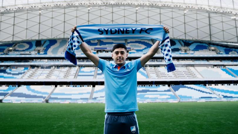 Leo Sena arrives at Sydney FC with Serie A experience.