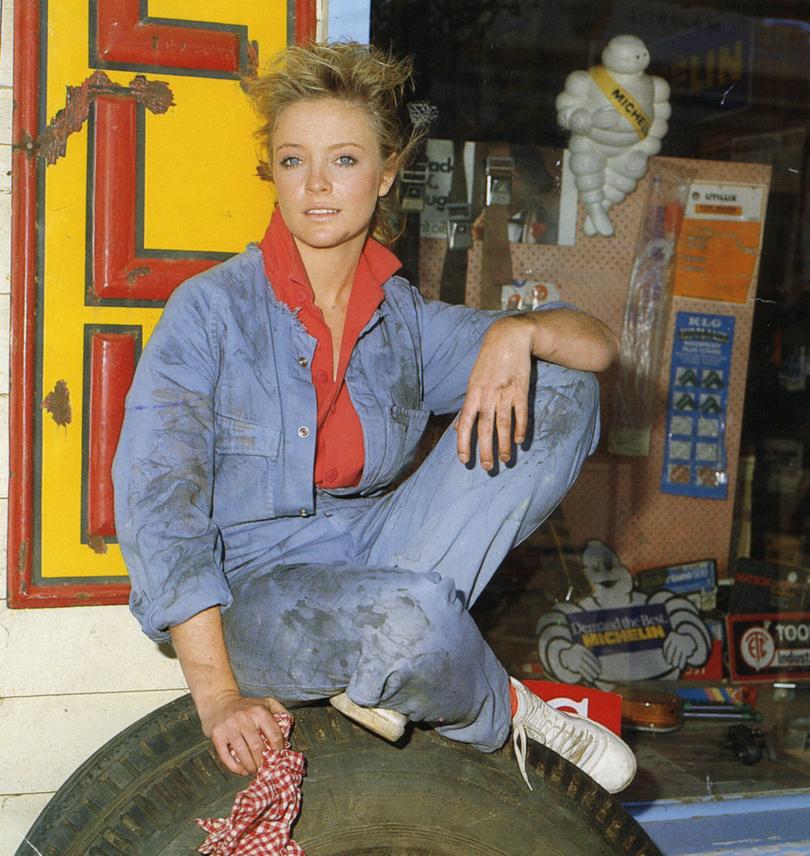 TV series The Flying Doctors (1986 - 1992). Rebecca Gibney