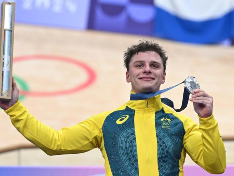 Star Olympic cyclist Matthew Richardson has blindsided Australia with his move to Great Britain. (Dave Hunt/AAP PHOTOS)