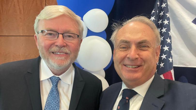 Former prime minister and Australia’s Ambassador to the US Kevin Rudd with Federal Trade Minister Don Farrell in Chicago, Illinois. 