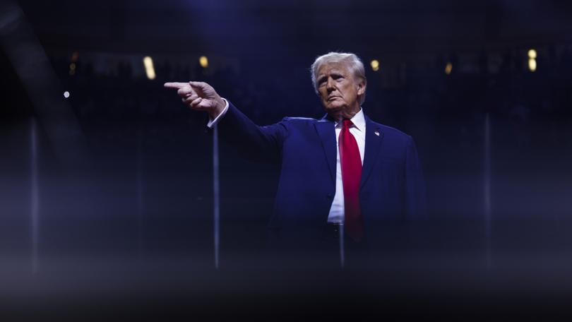 Republican presidential nominee Donald Trump during a campaign event at Desert Diamond Arena in Glendale, Ariz., on Friday. MUST CREDIT: Tom Brenner for The Washington Post