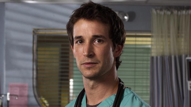 Noah Wyle as Dr John Carter.