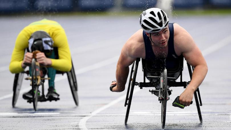 The super-talented Sam Rizzo (r) is all set to make his Paralympic Games debut in Paris. (Dan Himbrechts/AAP PHOTOS)