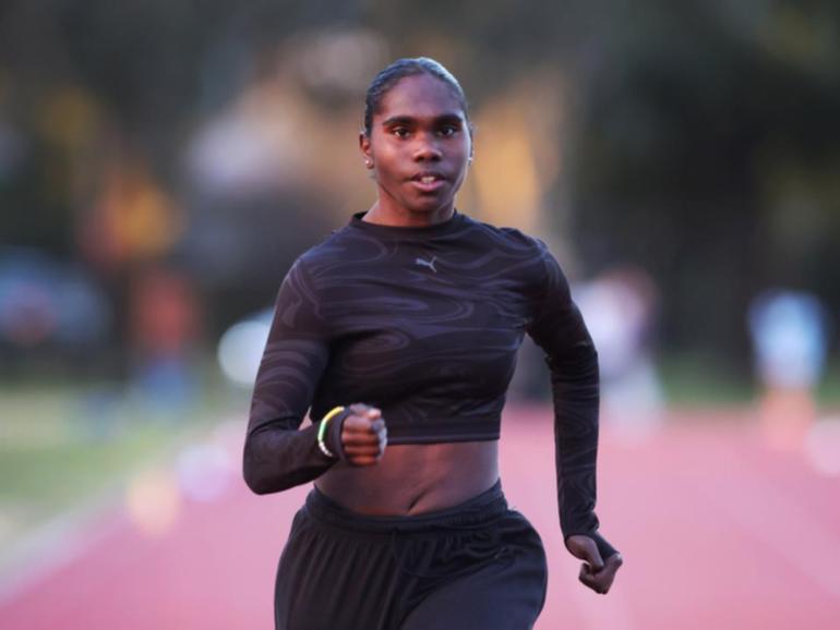 Telaya Blacksmith training at Sylvania Athletics Track in Sydney. (Jane Dempster/AAP PHOTOS)