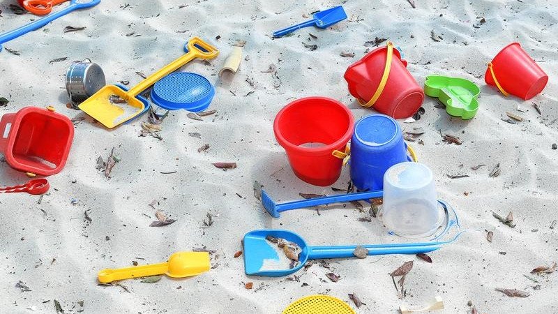 64 children have been taken to hospital in a mass button battery scare at a Queensland childcare centre.