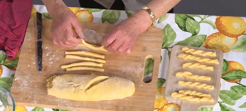 Nonna Fina shares her lemon twist biscuit recipe.