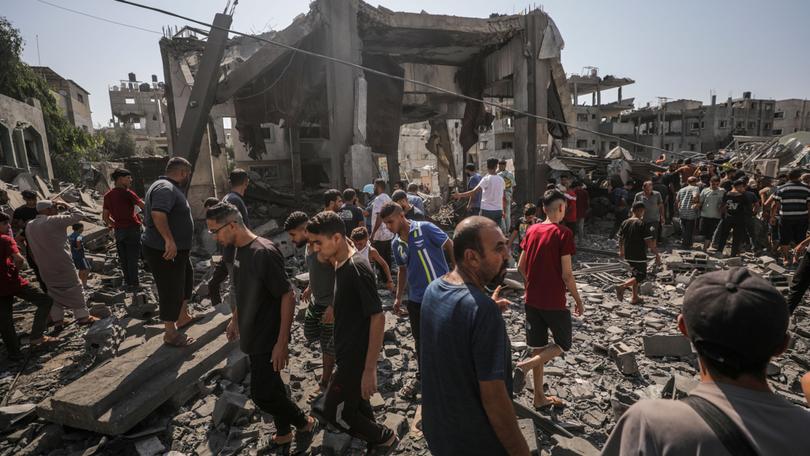 Shortly after an Israeli air strike on a refugee camp in the central Gaza Strip, Israel has issued a fresh warning to Hezbollah. 