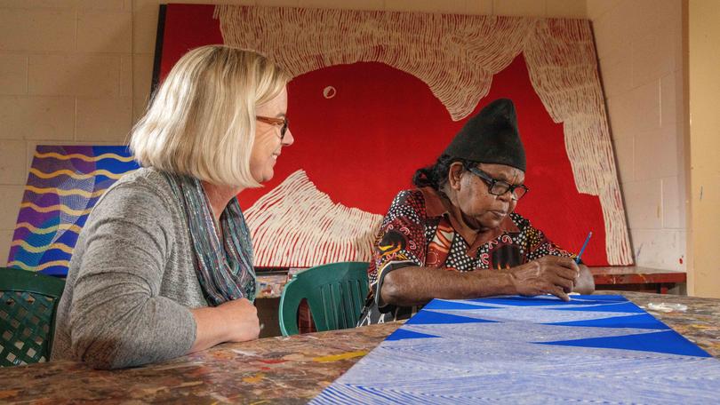 Ikuntji Artists.