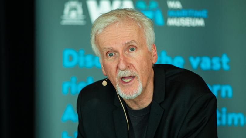 James Cameron hs committed to a new film about the nuclear bombs dropped on Japan in World War Two.