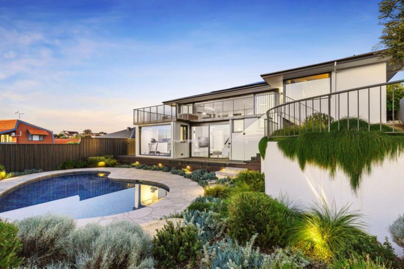 The home was one of 15 homes that went to auction across Perth last week. 8 Aruma Way