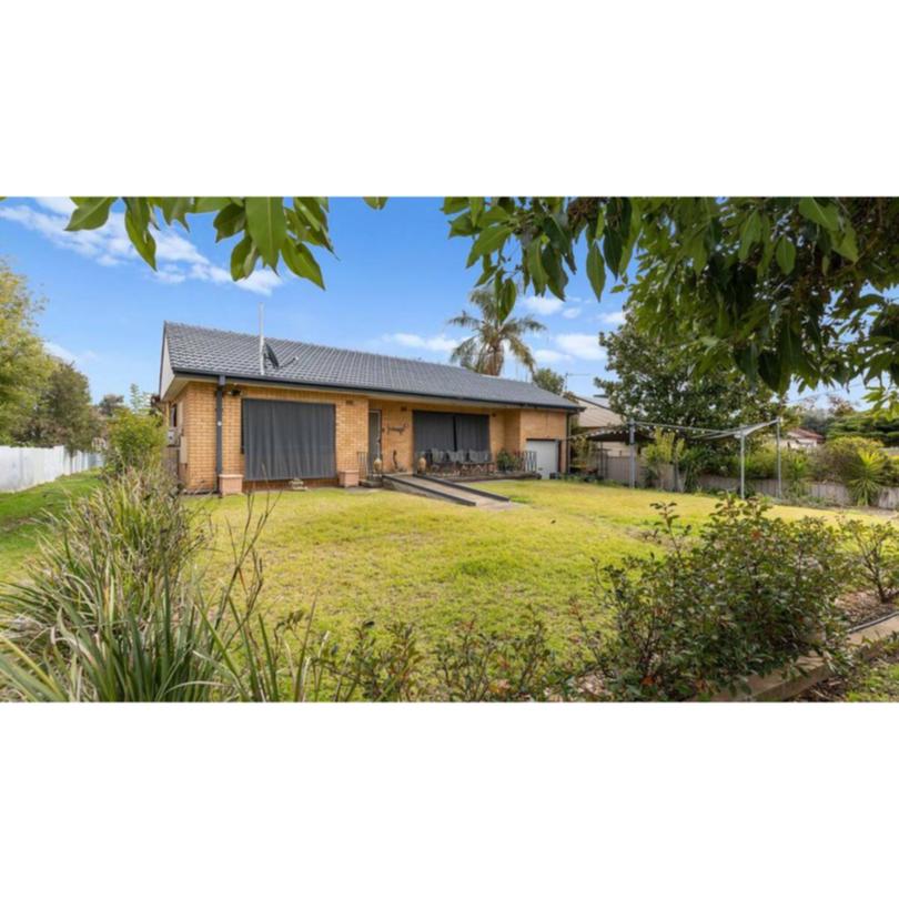 This well located home with large garden in the Wagga Wagga suburb of Mount Austin comes in with a $480,000 price tag.