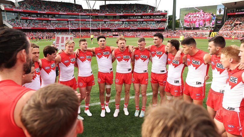 Robbie Fox will come in for injured Swans skipper Callum Mills.