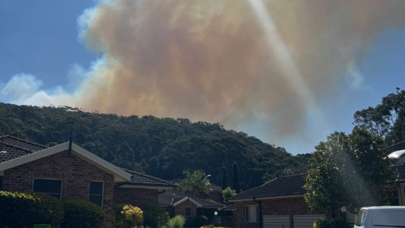 A fire is raging out of control in Sydney’s Northern Beaches. 