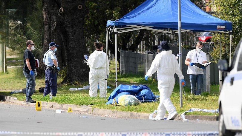 Four young men have been convicted of manslaughter over a 19-year-old's stabbing in a street brawl. (Dan Himbrechts/AAP PHOTOS)