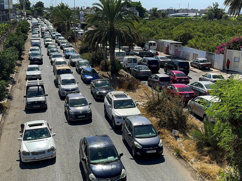 Heavy traffic jammed roads after residents of southern Lebanon, particularly from areas near the border, were forced to flee towards the north of the country due to the intensification of Israeli airstrikes.