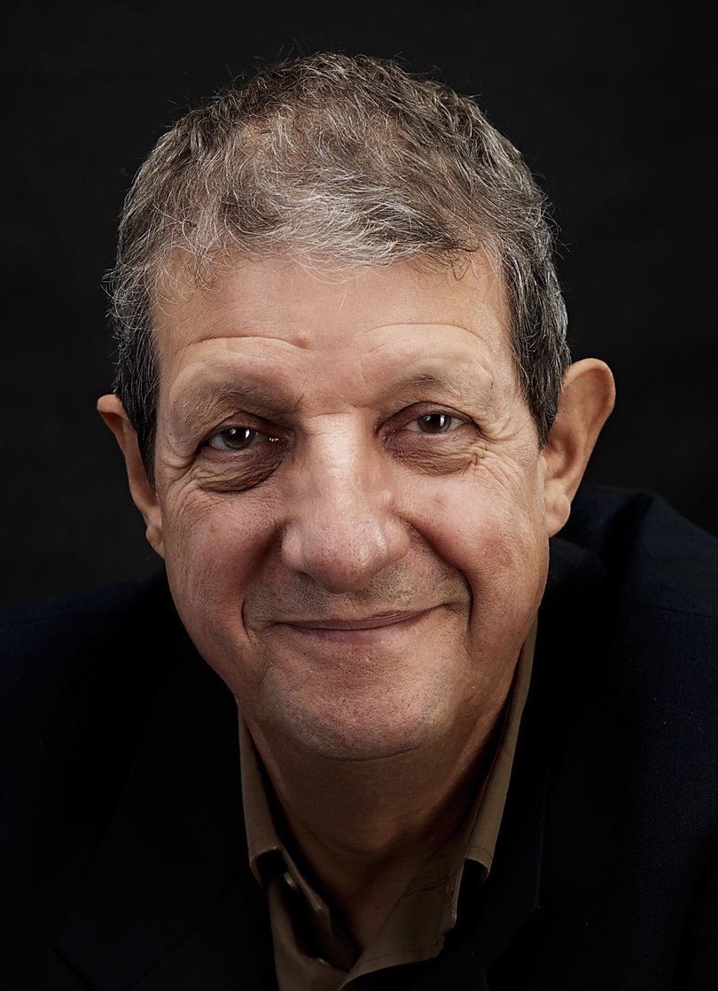 BBC TV and radio presenter Chris Serle has died aged 81, his family confirmed.