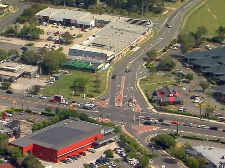 A teenage girl has suffered a head injury from being hit by a bus in Marsden, Logan.