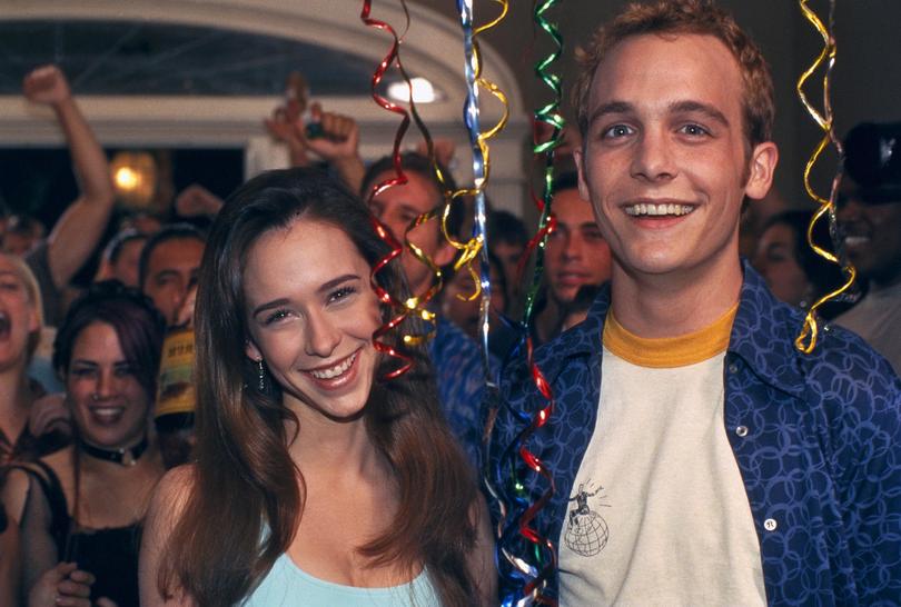 Jennifer Love Hewitt and Ethan Embry in Can't Hardly Wait.