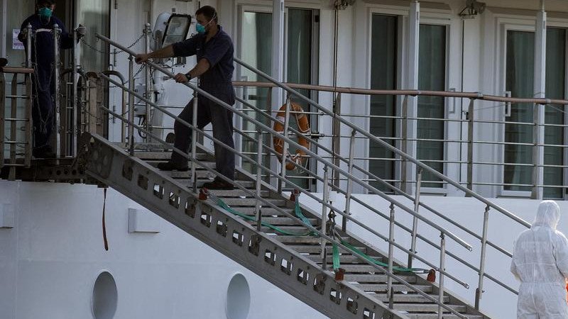 A ferry gangway has collapsed on a US island killing at least seven people.