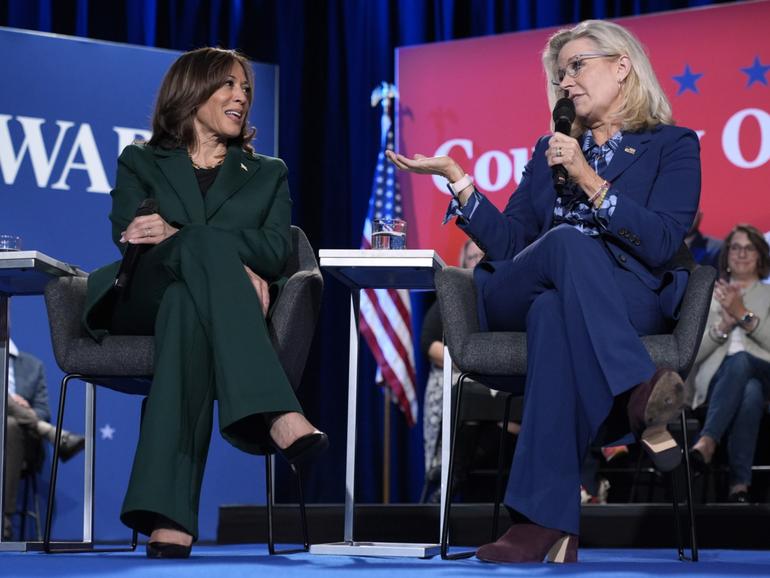 Former Republican Congresswoman Liz Cheney (right) and Democratic presidential nominee Vice President Kamala Harris have joined forces in Royal Oak, Michigan. 