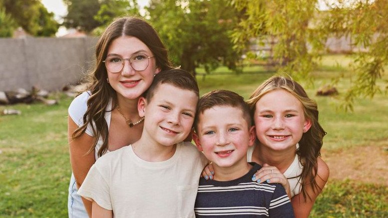 Tate, 9, and Evie, 11, two of four siblings, were killed in a crash in Arizona on Wednesday.
