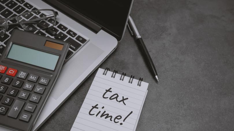 There’s just four days left to meet the ATO’s tax return deadline of October 31. Forgot, panicked, don’t know where to start? Check out our essential guide to avoiding a run-in with the taxman. 