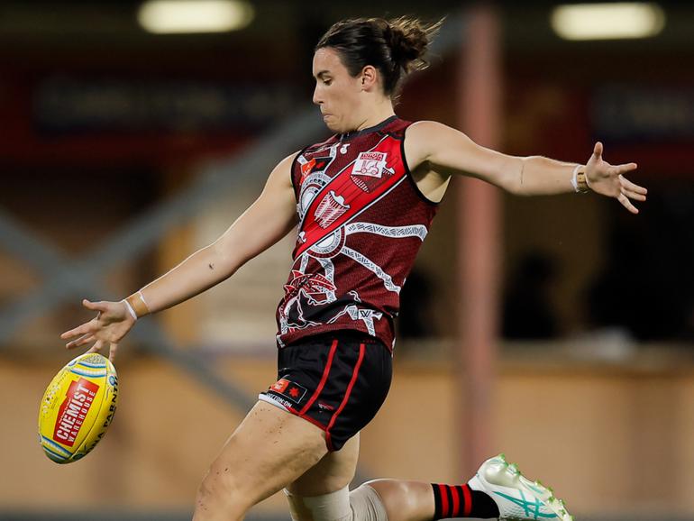 Bonnie Toogood, Co-Captain of the Bombers kicks the ball during the match against the Richmond Tigers.