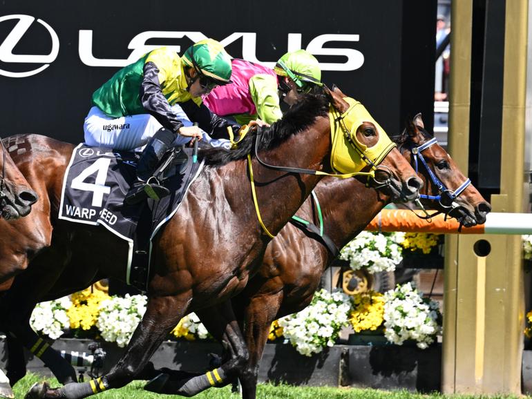 Knight’s Choice just nosed out Warp Speed and Okita Soushi in a thrilling Lexus Melbourne Cup run.