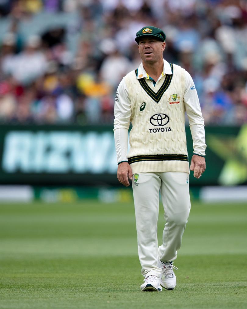 MELBOURNE, AUSTRALIA - DECEMBER 28: David Warner of Australiaduring Day 3 of the Boxing Day Test - Day 3 match between Australia and Pakistan at the Melbourne Cricket Ground on December 28, 2023 in Melbourne, Australia. (Photo by Dave Hewison/Speed Media/Icon Sportswire via Getty Images)