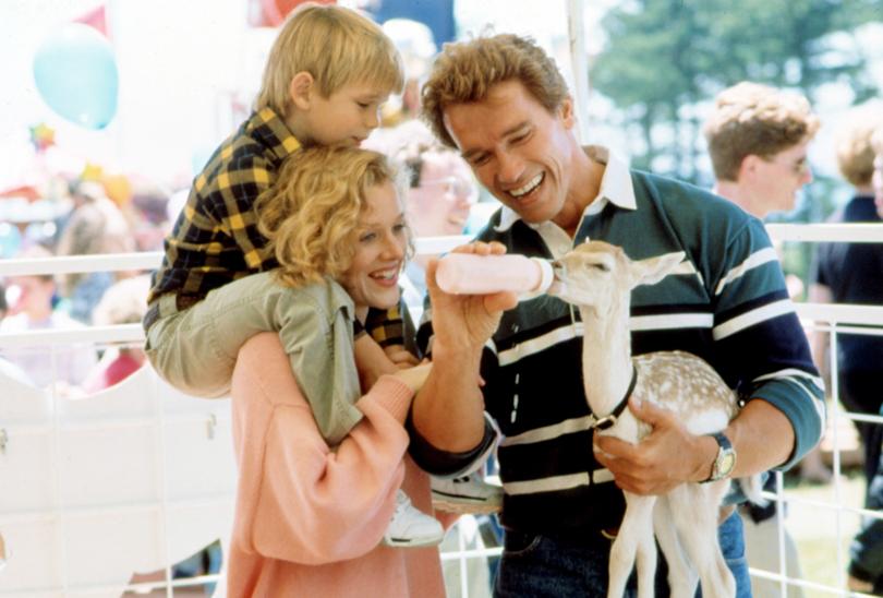 Arnold Schwarzenegger and Penelope Ann Miller in Kindergarten Cop.