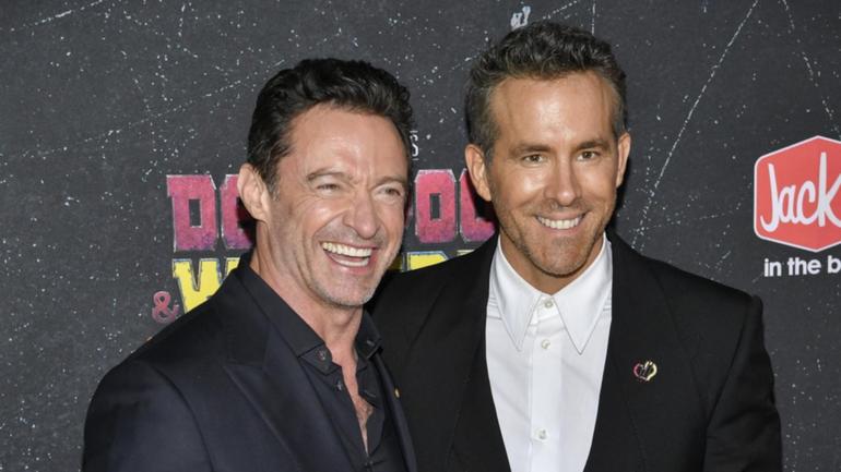 Ryan Reynolds says he'd love to host the Oscars with Deadpool and Wolverine co-star Hugh Jackman.