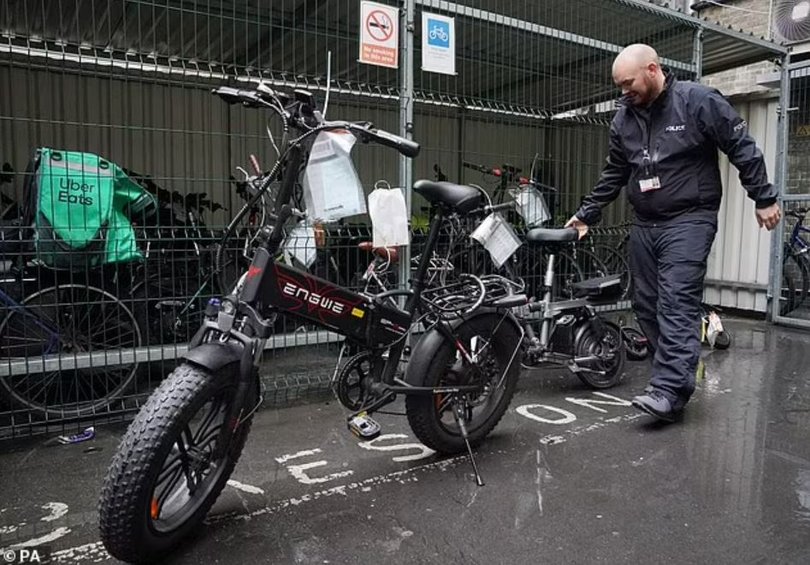 E-bikes are legal in Britain and can be driven without a licence, but their maximum speed limit should be 15.5mph.