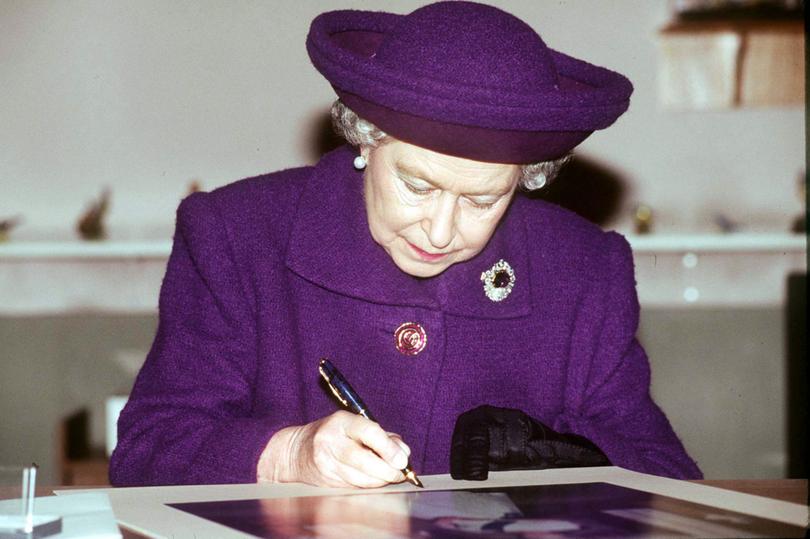 Queen Elizabeth’s final diary entry has been revealed. 