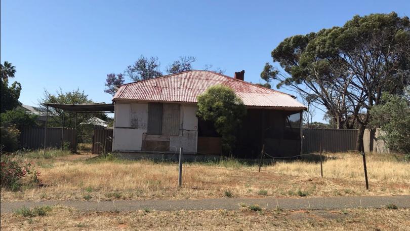 Alys’ house in Norseman sits on the edge of the Nullabor.