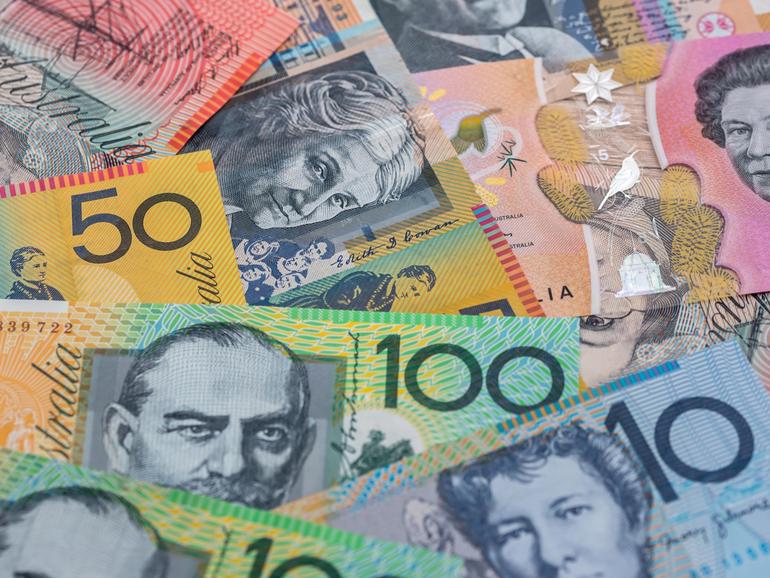 Cost of living concession payments up to $1100 are available for thousands of South Australian households.