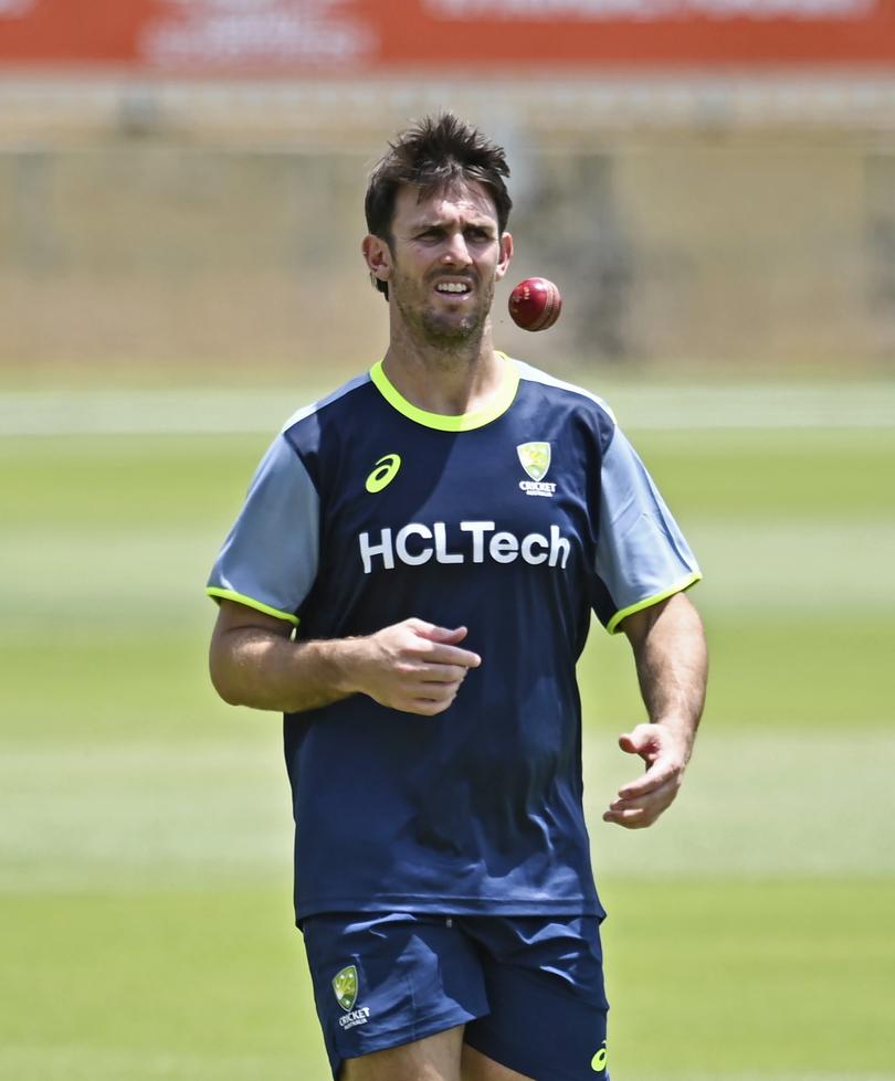 New dad Mitch Marsh trained with Australia on Monday.